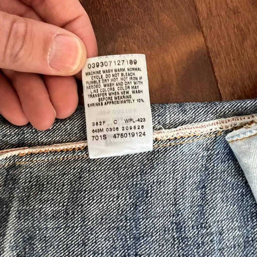 Levi’s Vintage Clothing 1947 501 Jeans - Picture 15 of 15